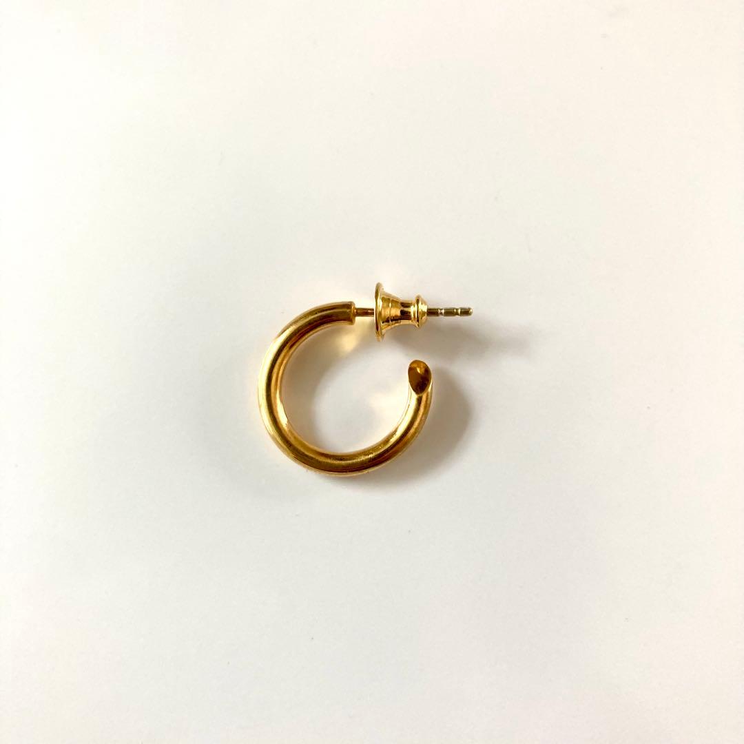 両耳　2.5×18mm ゴールド　18金　ピアス　シルバー925