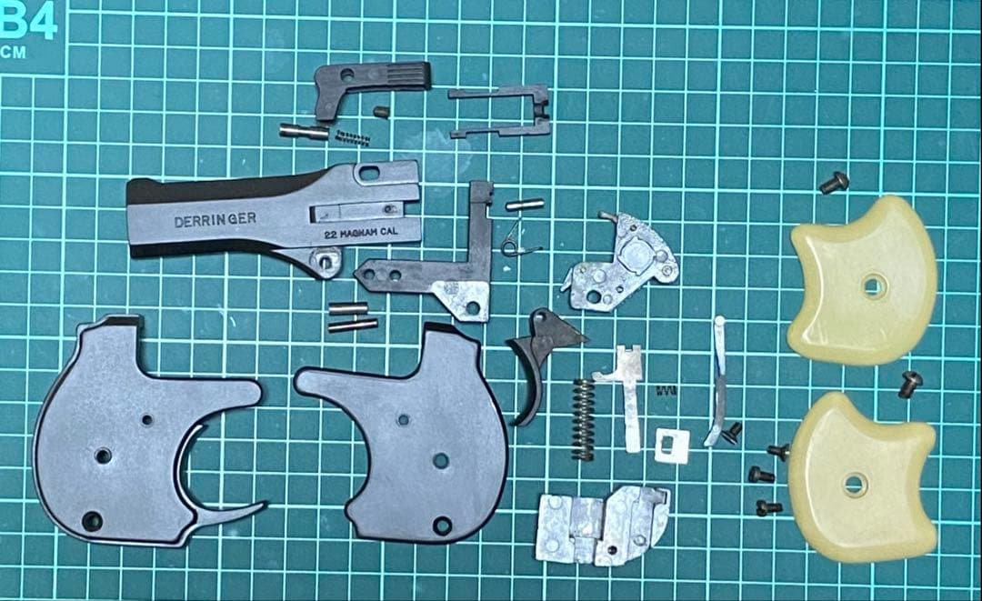 ハドソンABS製モデルガン ハイスタンダードデリンジャー