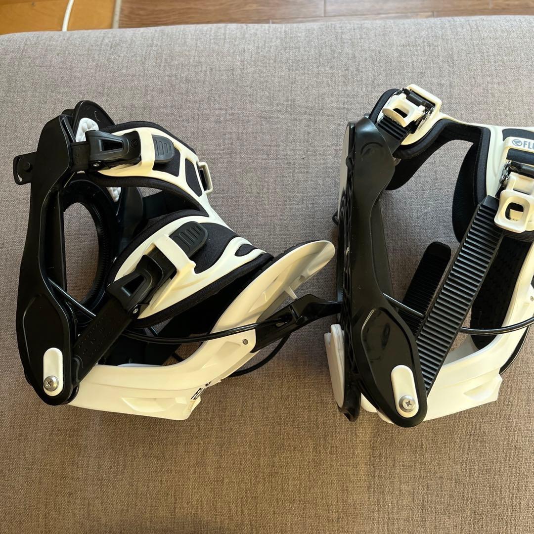 FLOW ALPHA バイン ビンディング