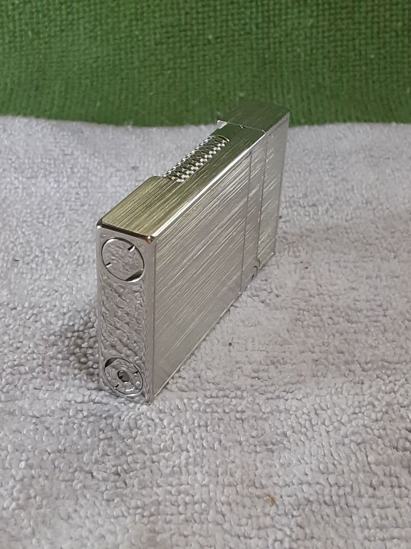 Hikima　Chapado en Laton シルバ-ヘアライン　Hsa