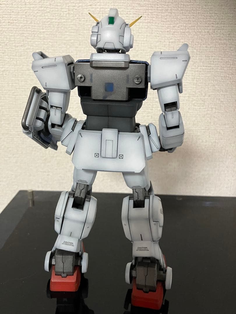 MG RX79 陸戦型ガンダム　塗装済完成品