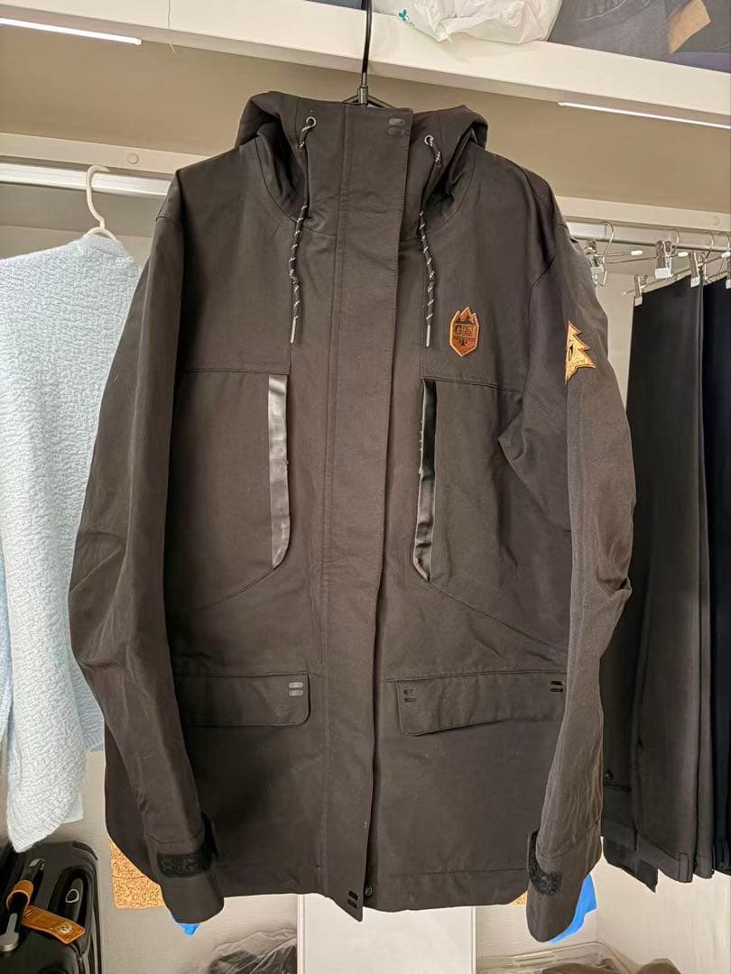 スノーボード用防水ジャケット 黒