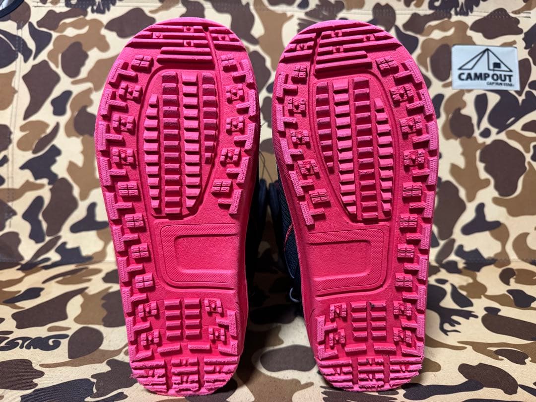 美品　スノーボード　ブーツ　IGNIO BOA ダイヤル式　24cm