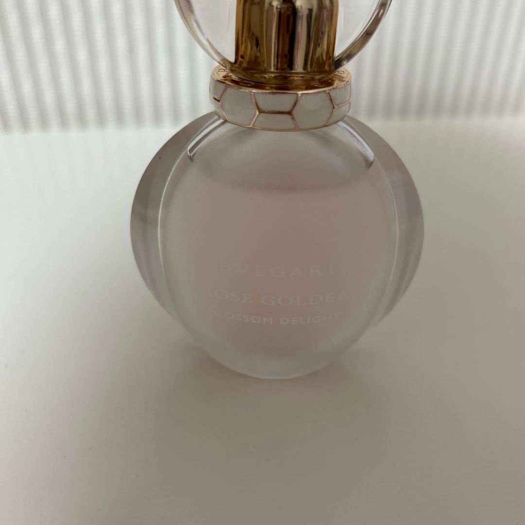 ブルガリ ローズ ゴルデア ブロッサム ディライト オードトワレ　50ml