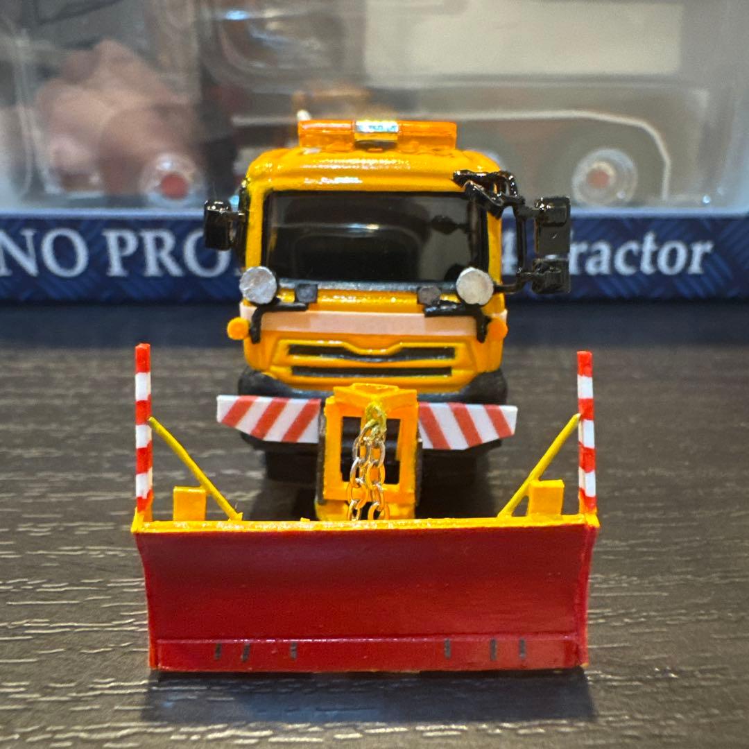 ダイノス　除雪トラック　8トンベース