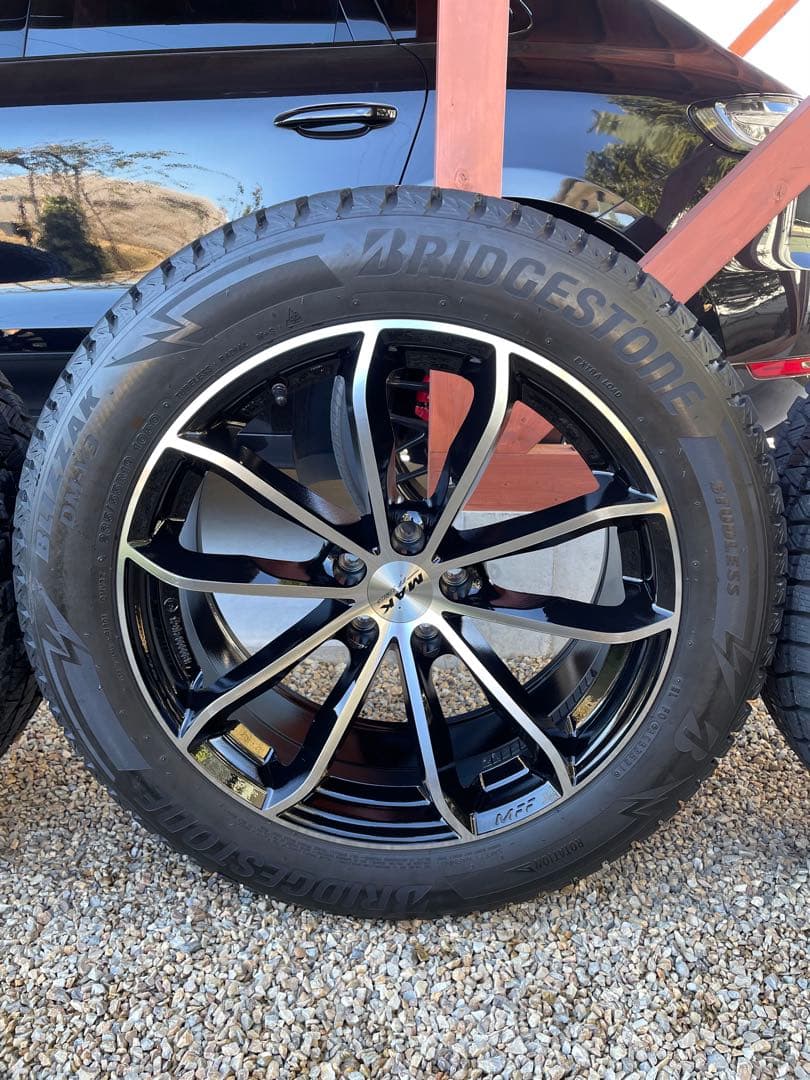 雨*太様 ポルシェマカン95B BS ブリザック19インチ スタッドレスタイヤホ