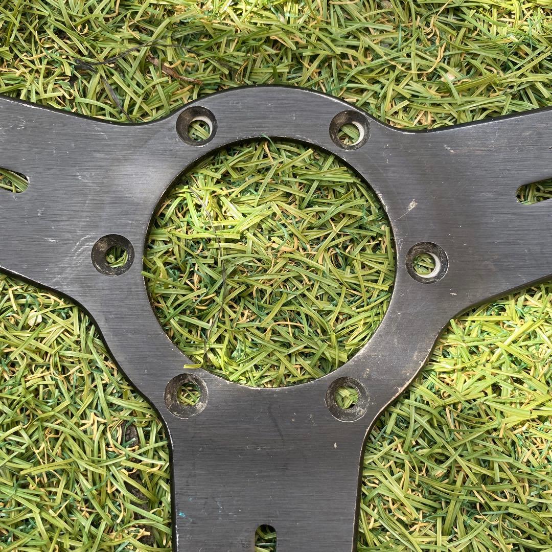 ナルディ？ 3本スポーク ステアリングホイール