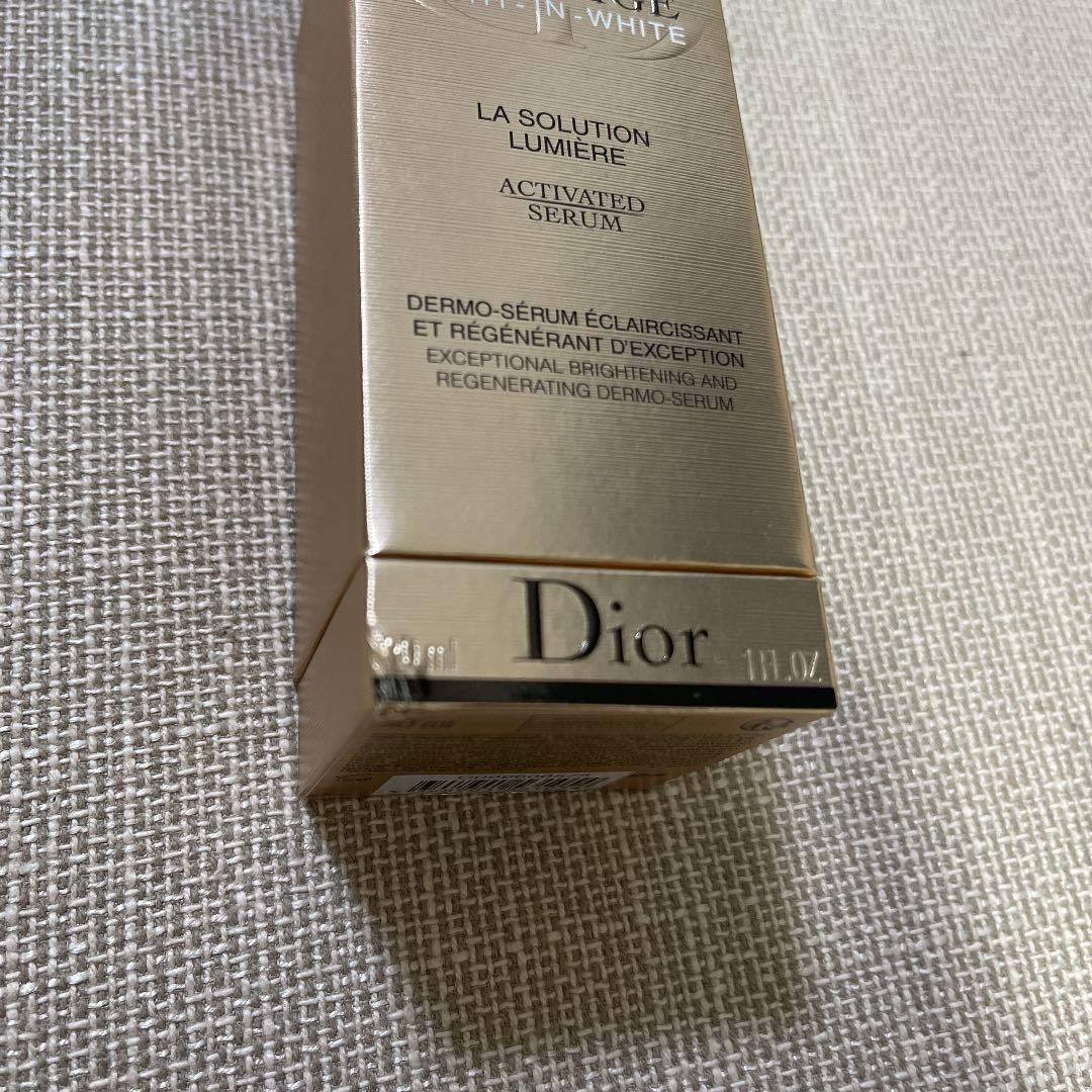 プレステージ　ホワイト　ラ　ソリューション　ルミエール　ライト　イン　セラム