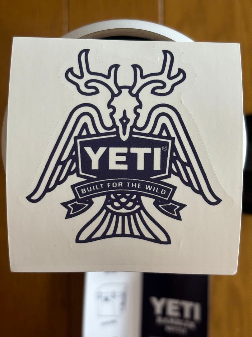 【新品未使用】YETIランブラー　ボトル　水筒　ホワイト 日本 未発売 36oz