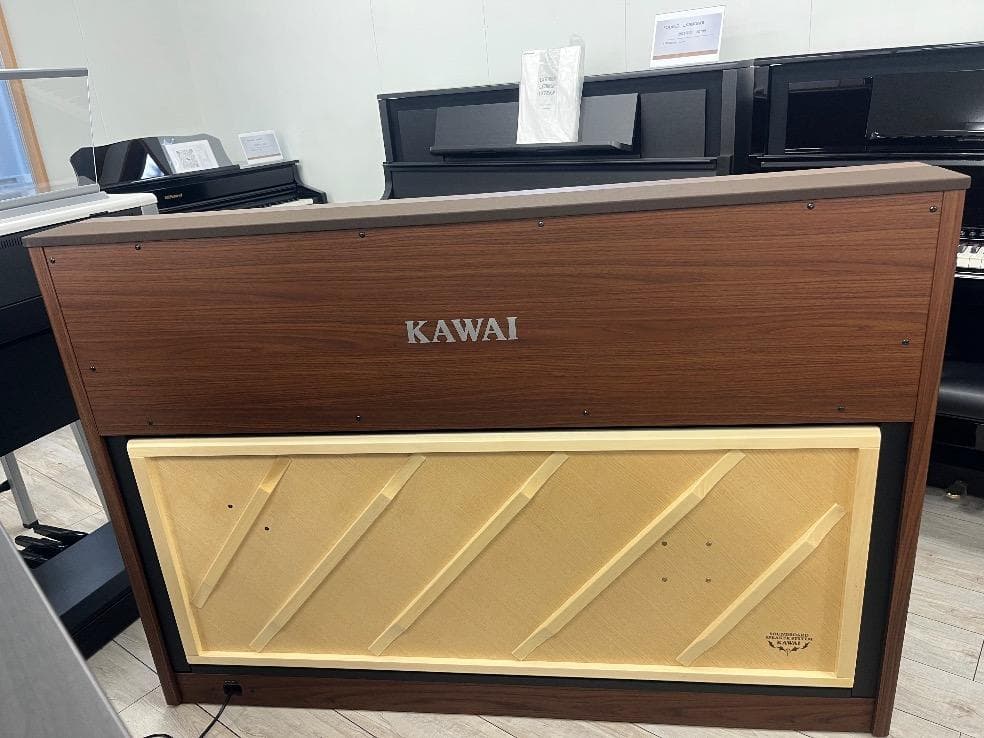 ★77633【電子ピアノ】KAWAI　CA901NW　23年製