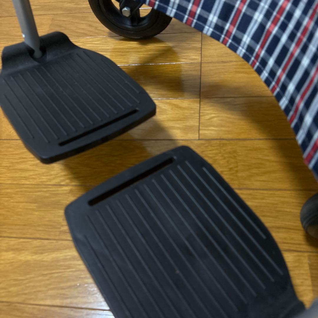 美品 ‼️日進 介助式 車椅子 ノーパンクタイヤ