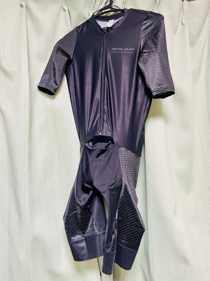 パールイズミ エアスピード半袖ロードスーツ Mサイズ
