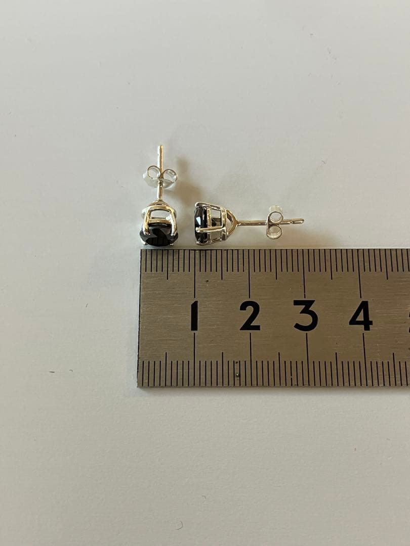【特価】計2ct 天然ダイヤモンドピアス