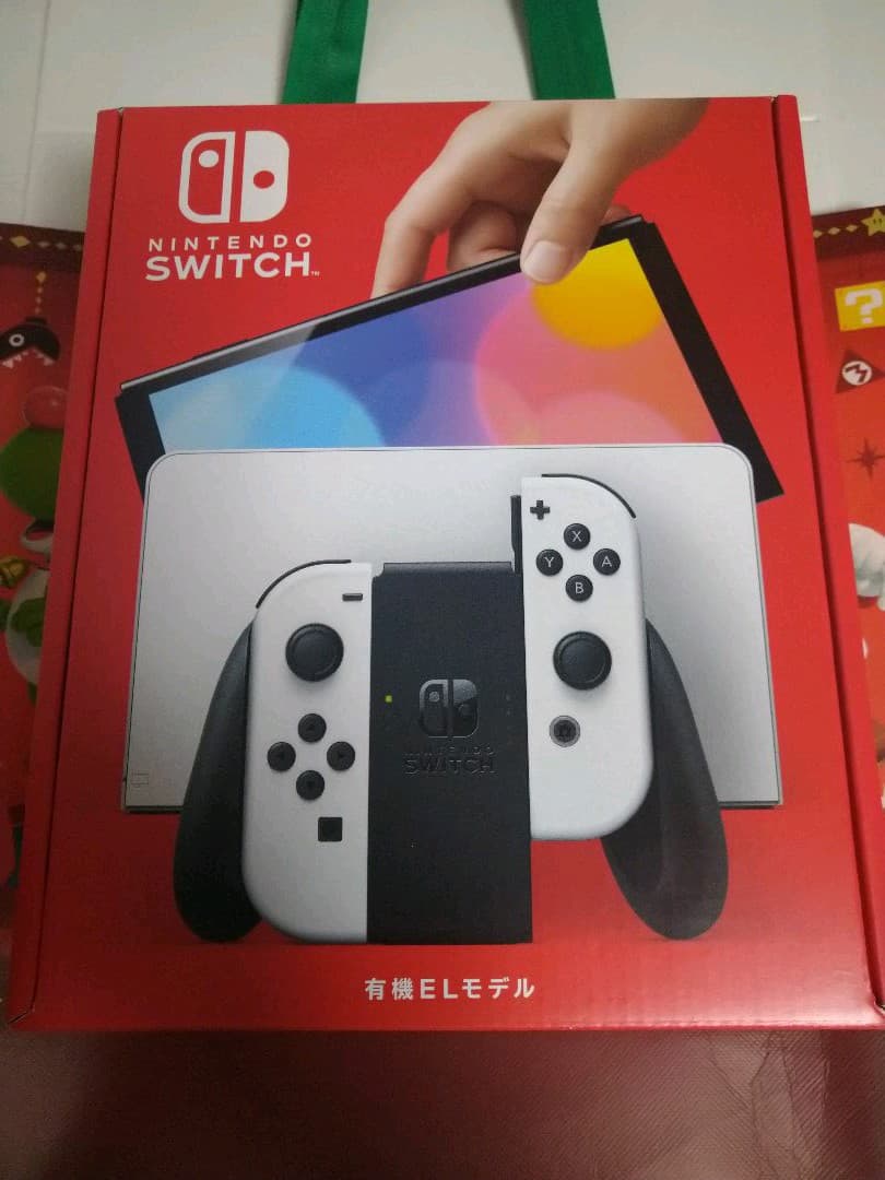 Nintendo Switch　有機ELモデル　ホワイト　新型スイッチ