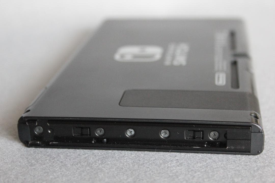 極美品 ニンテンドースイッチ 本体のみ バッテリー強化版 動作OK 24h内発送