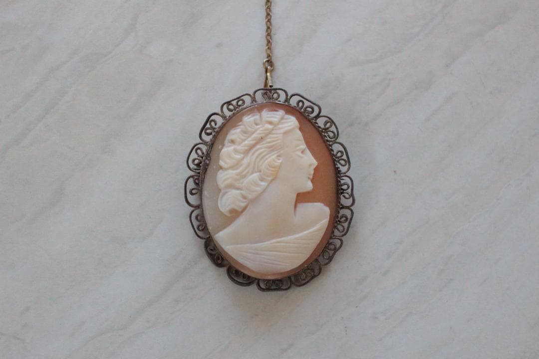 【D】アンティークシェルカメオブローチ