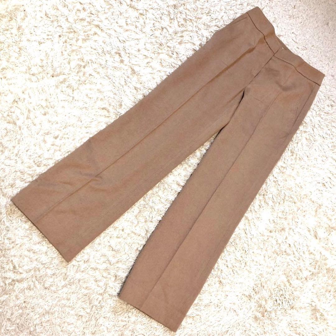 未使用級✨マックスマーラ　キャメル　センタープレスパンツ