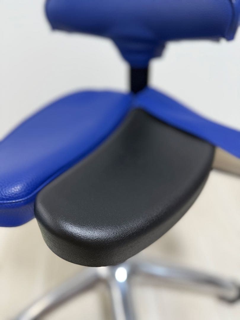 専用　アーユルチェア　高さ調整可能