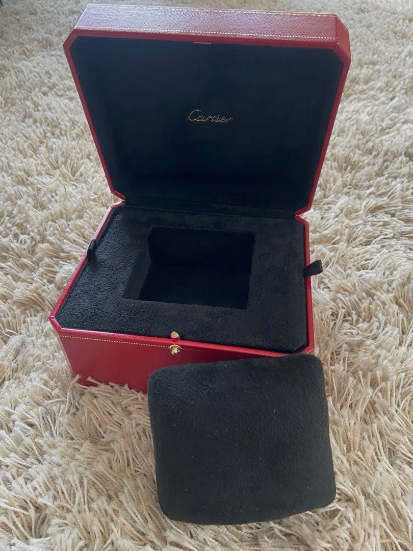 Cartier 時計収納ボックス、クリーナ付き