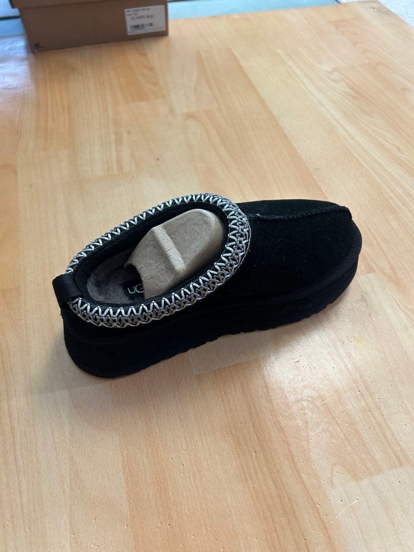 UGG ブラック ムートンブーツ スリッポン