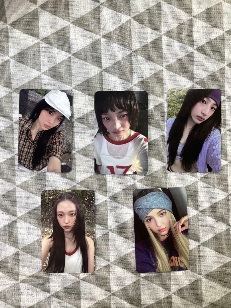 NewJeans 事前収録 HowSweet サノク 限定 トレカ 全員で5枚