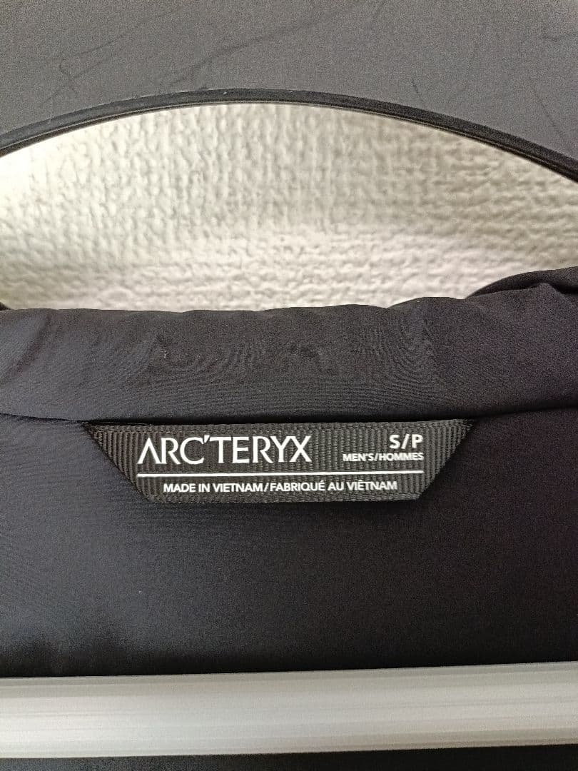 アークテリクス　ソラノ インサレーテッド フーディ メンズ