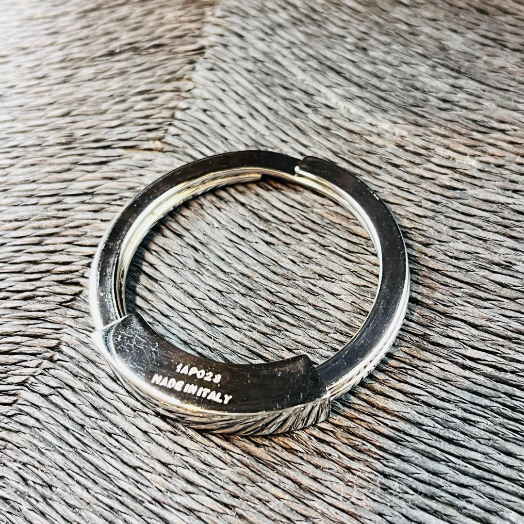 PRADA プラダ キーリング キーホルダー メンズ シルバー ブラック リング