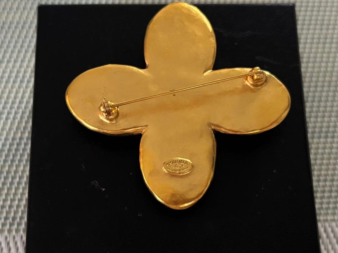 シャネル ヴィンテージ フラワー ブローチ グリーン グリポア 仏製