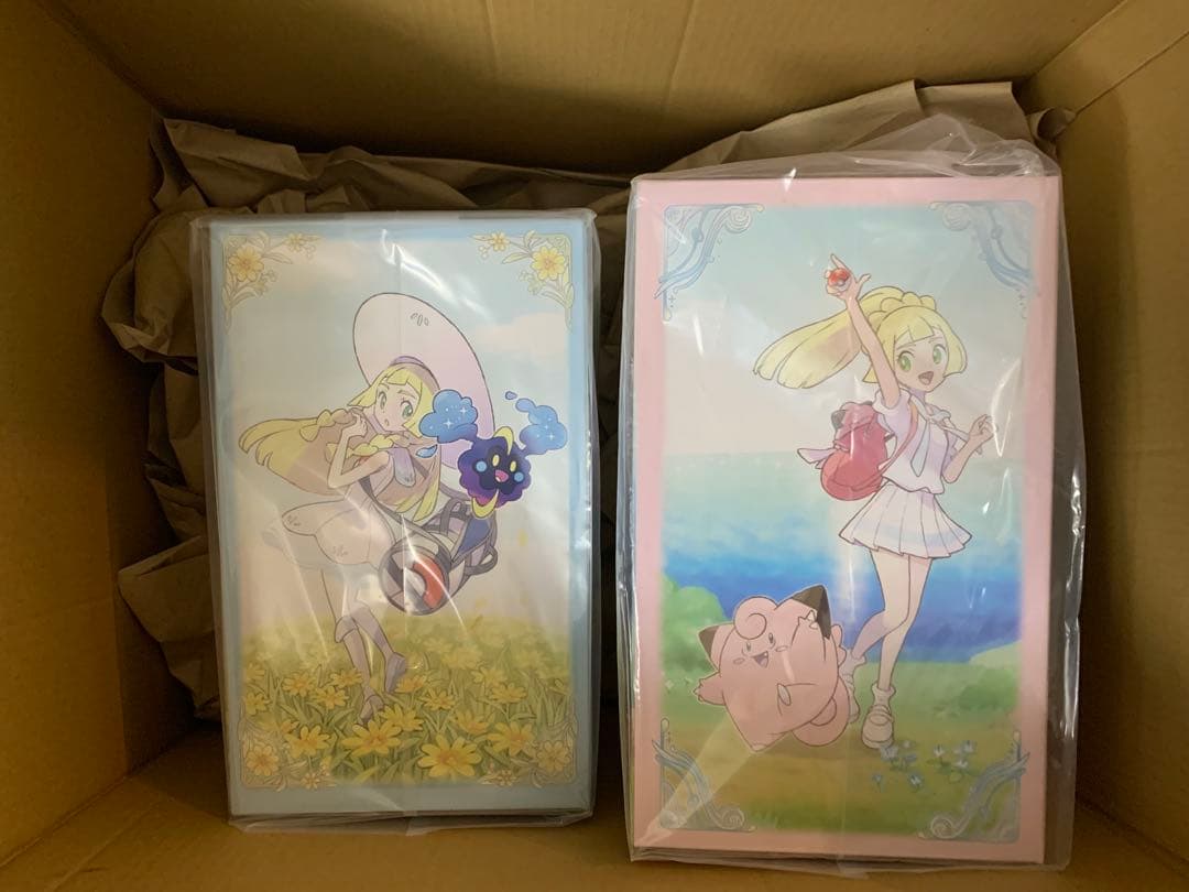 【2点セット】①リーリエ＆コスモッグ ②がんばリーリエ&ピッピ