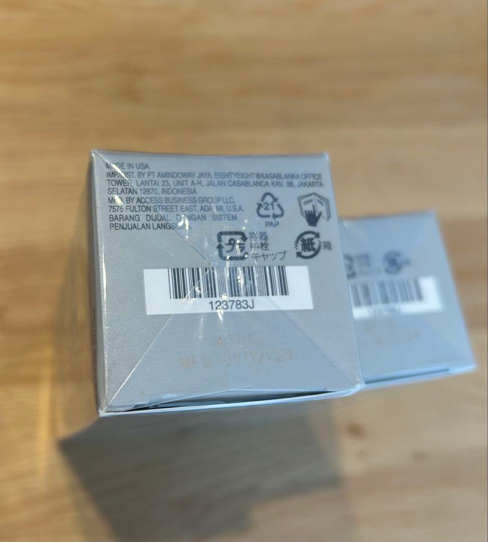 アムウェイ　Amway アーティストリー 化粧水　乳液