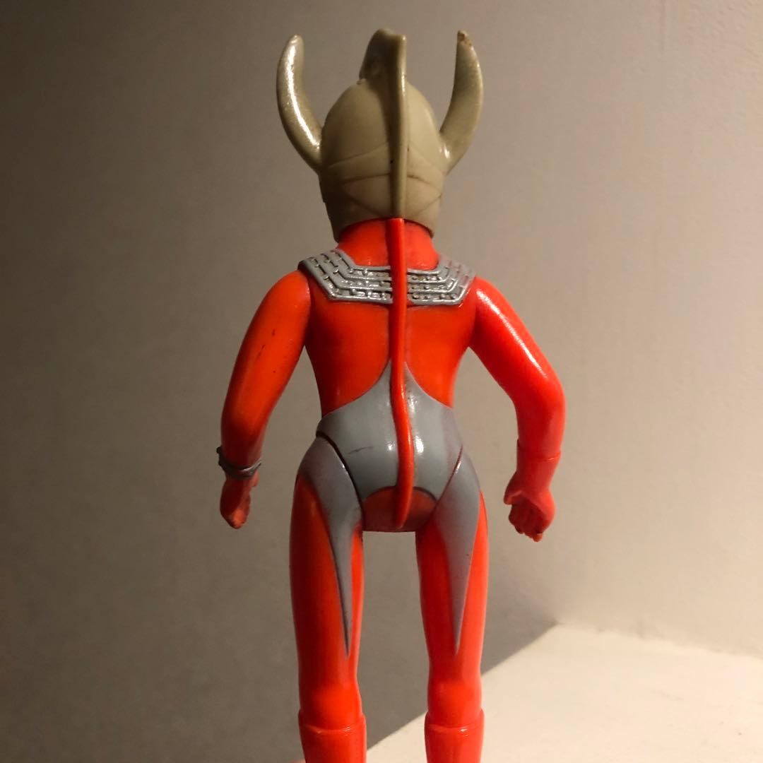 ウルトラマン タロウ ソフビ