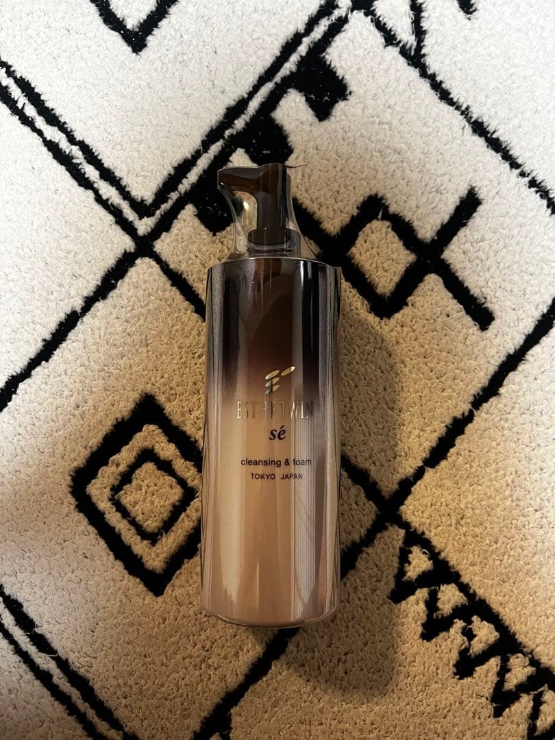 桜　エステツイン　SE クレンジングフォーム