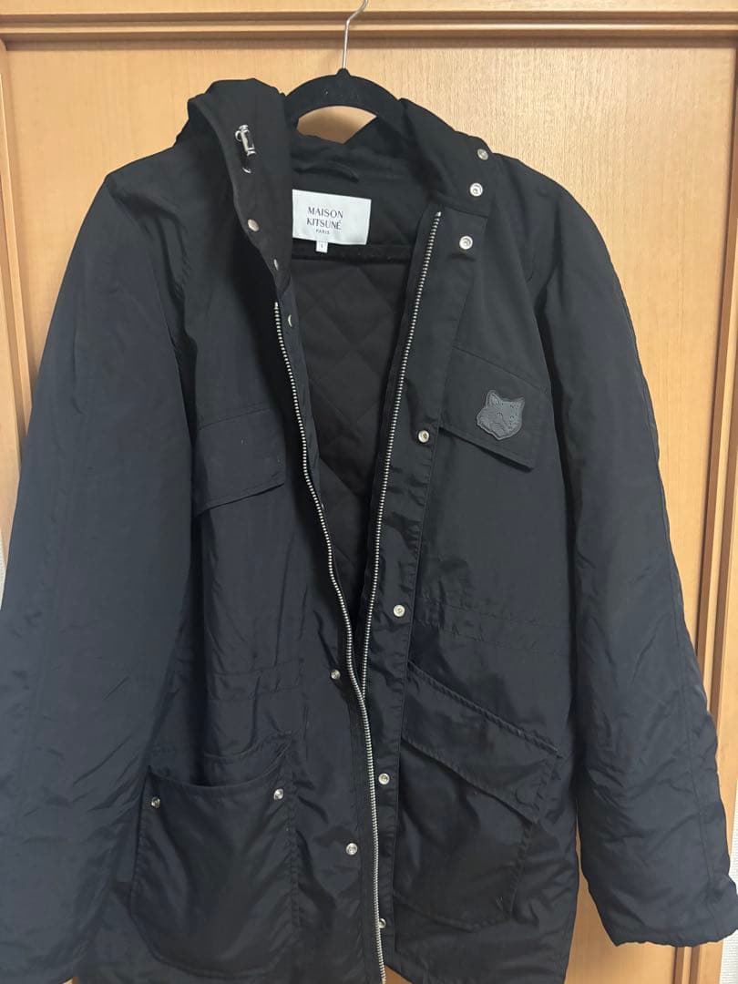 MAISON KITSUNÉ ブラック ダウンジャケット S