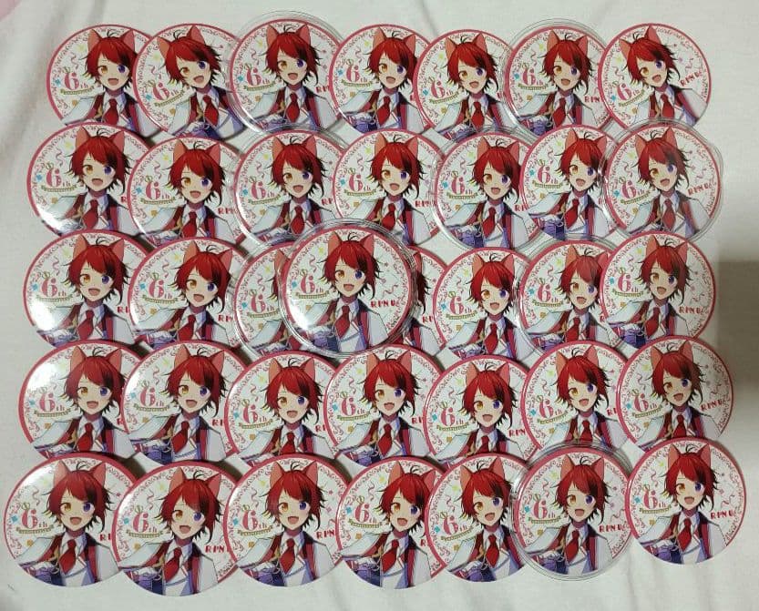 すとぷり　莉犬　缶バッチ　6周年缶バッチ　等身