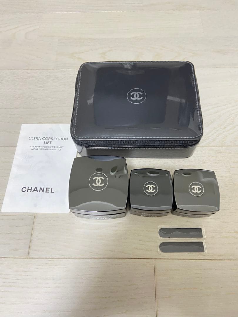 【美品】シャネル ULTRA CORRECTION LIFT セット