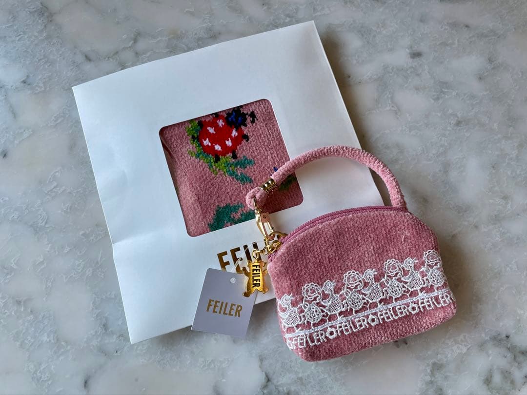 【タグ付き新品未使用】FEILER 近沢レース店　ハンカチ&サイドポーチ