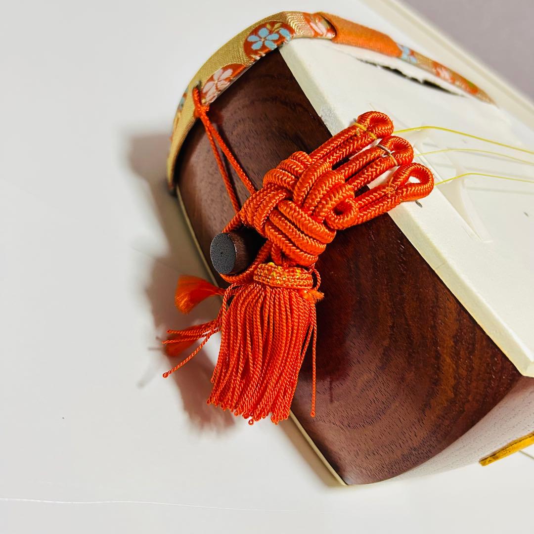 【超高級 美品】三味線 中棹 紅木 プロ仕様 正寸 天然皮 付属品多数あり