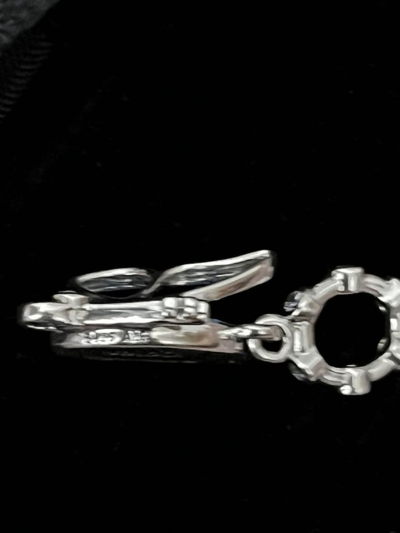 パンドラ　蝶　チャーム　Winged Dangle Charm