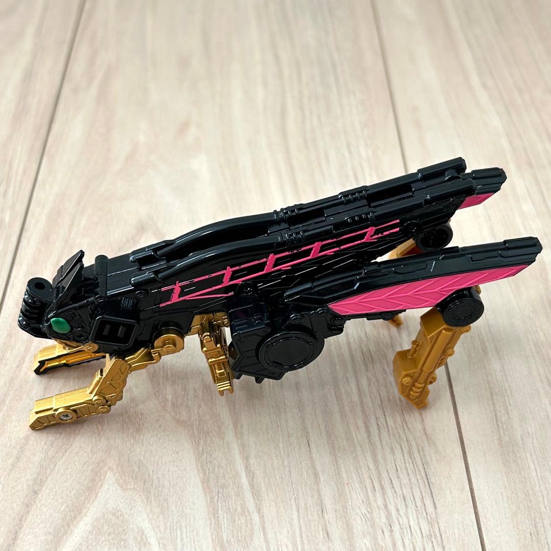 王様戦隊 DXキングオージャー タランチュラナイト　3大シュゴッド 現状品