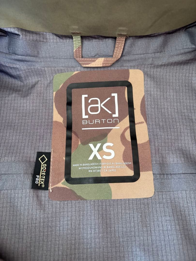Burton [ak] カモフラージュ ジャケット XS GORE-TEXpro