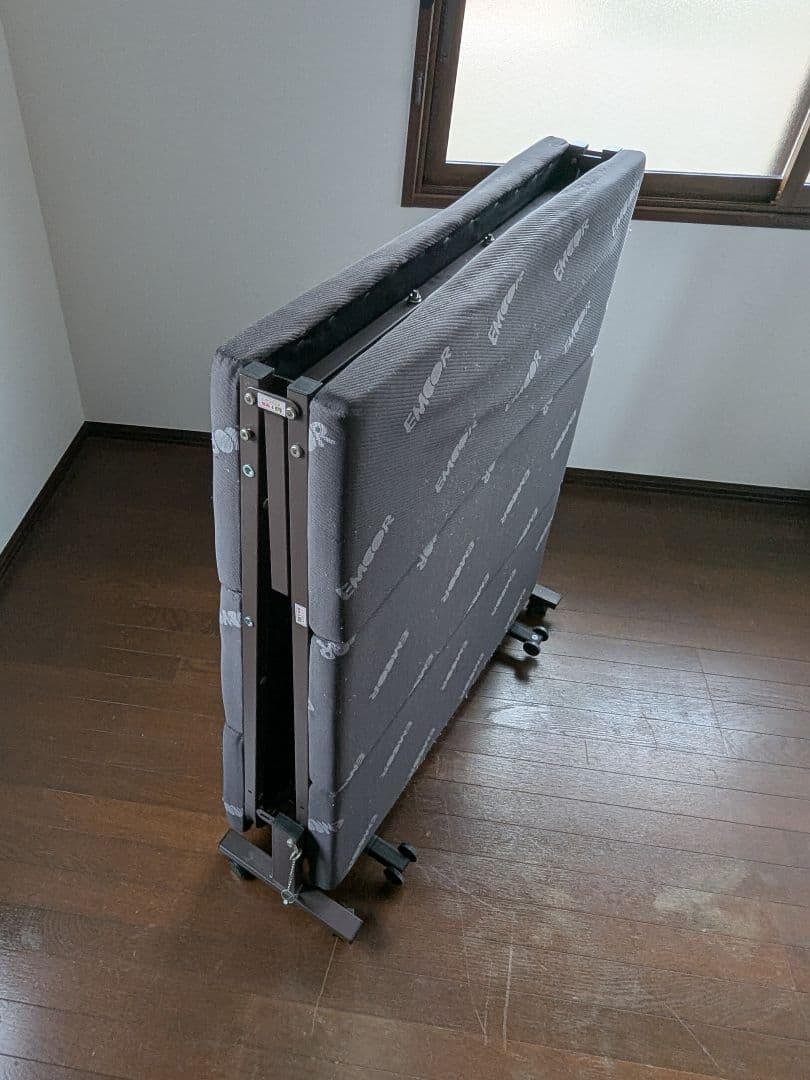 【処分価格】EMOOR 折りたたみベッド シングル 送料込 早い者勝ち