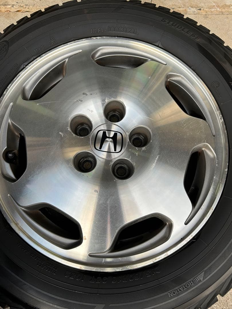 ホンダ 215/60R16 スタッドレスセット　オデッセイ