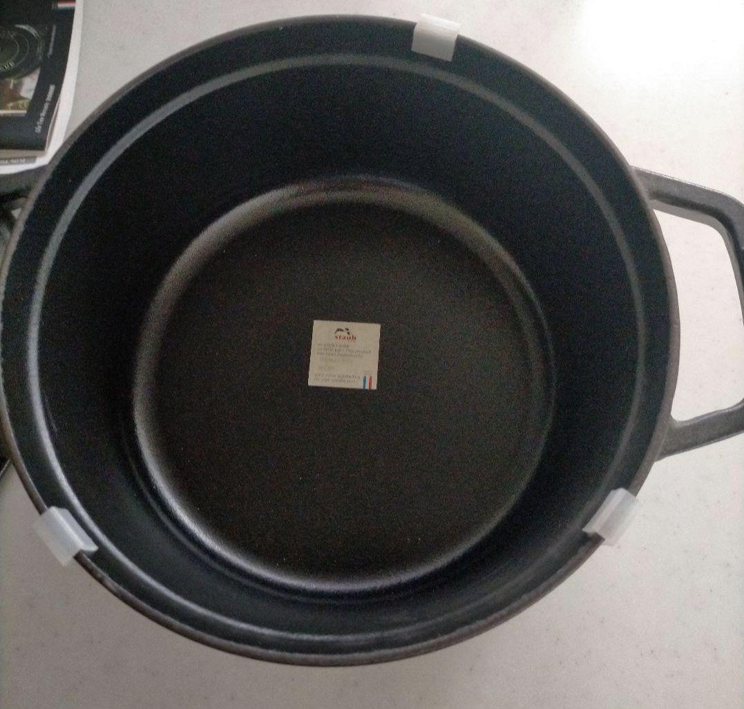 あゆこ　STAUB ピコ ココット ラウンド ブラック 22cm ストウブ