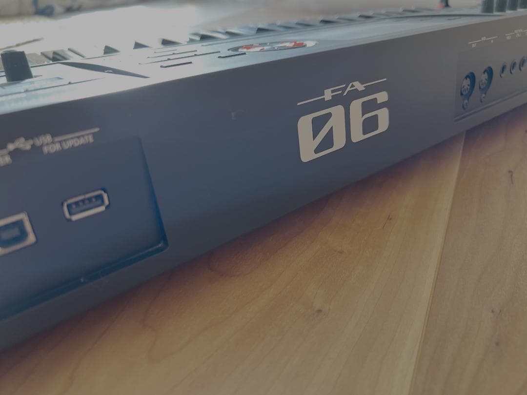 [美品]Roland FA-06B 限定オールブラックモデル