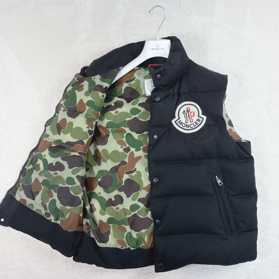 希少 MONCLER JUNYA WATANABE ダウンベスト 裏地カモフラ
