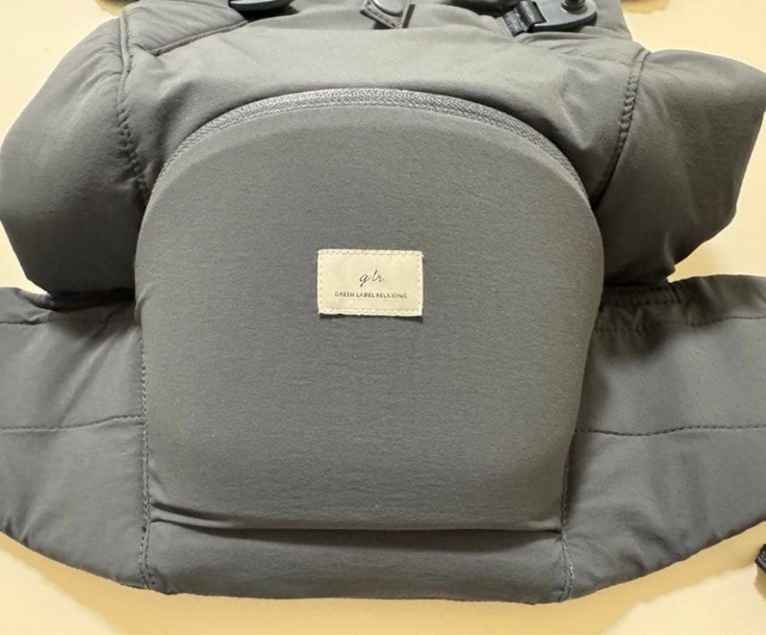 ベビーキャリアオン　ピトレスク×ユナイテッドアローズ 抱っこ紐　✨美品✨