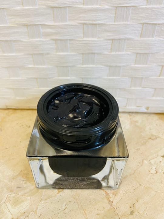 【ジバンシイ】 ソワン ノワール クレーム 50ml