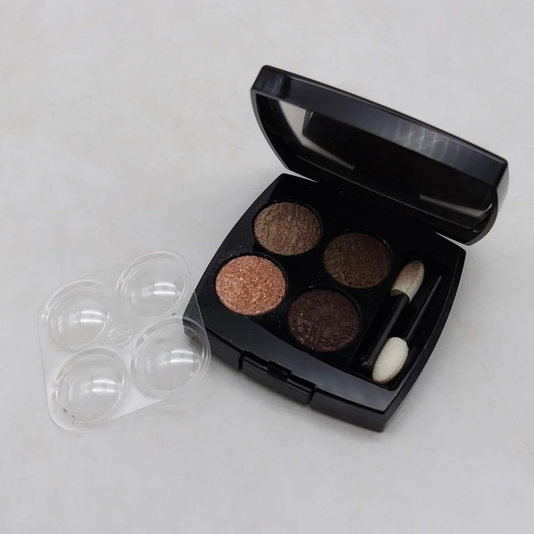 シャネル レ キャトル オンブル ツイード 04 ほぼ新品