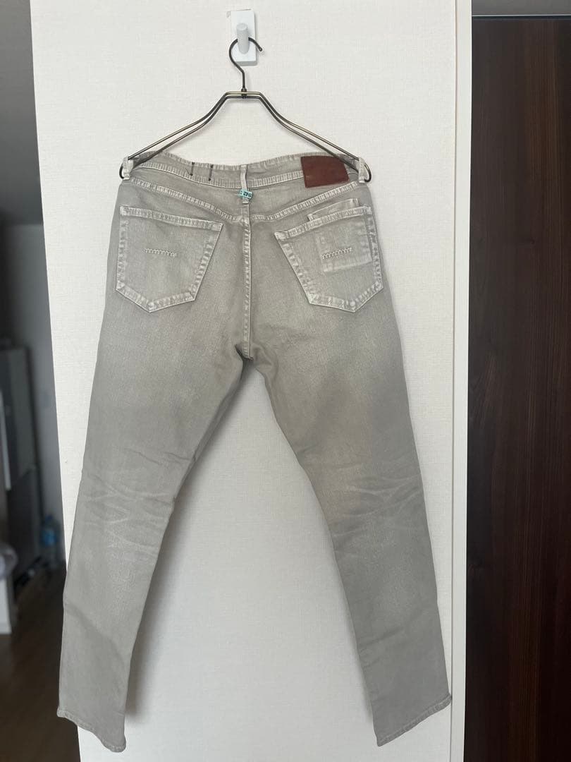 ヤヌーク PHILIP II テーパード デニム グレー 31インチ