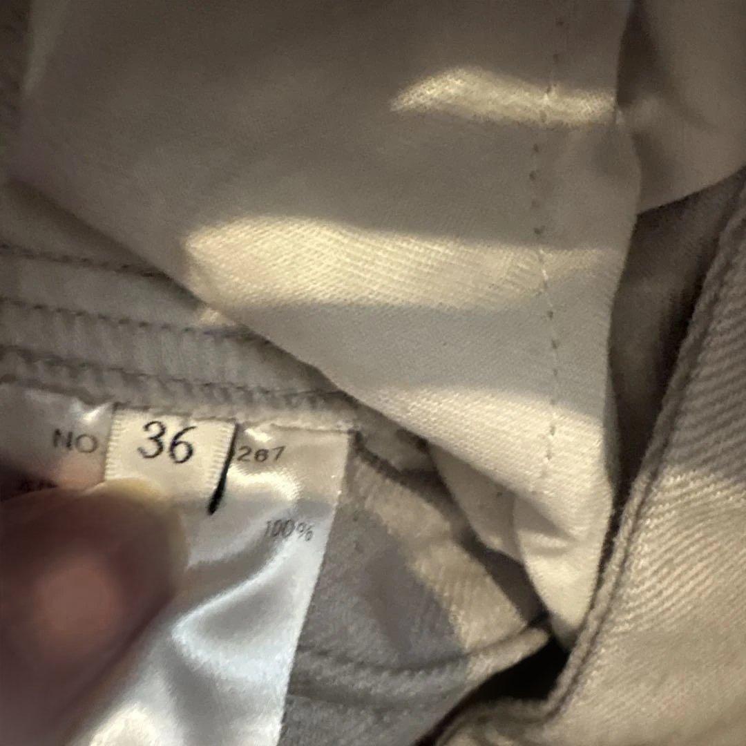 ebure ライトグレー ワイドデニムパンツ